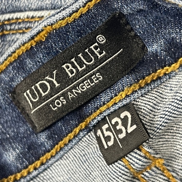 JUDY BLUE Women’s Slim Fit Jeans Style# JB82180MD Size 15/32 Medium Wash - Picture 4 of 5